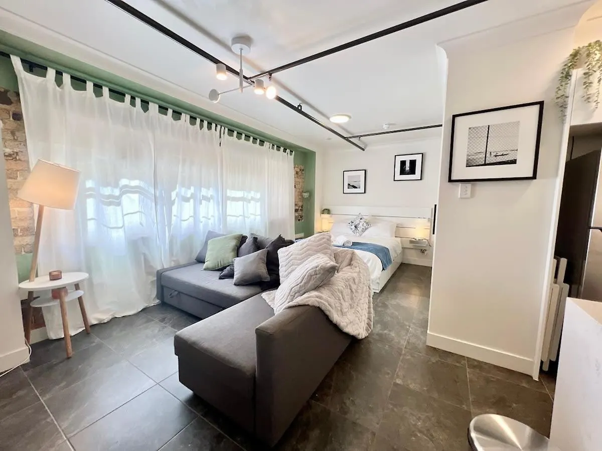 Stylish Studio In The Heart Of The City Brisbane 0*,  Ausztrália